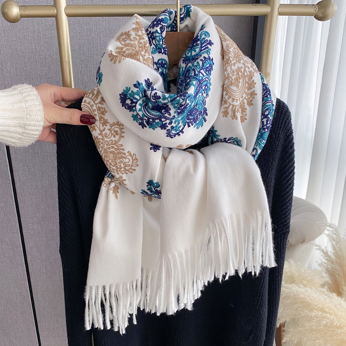 Women Fashion Winter Warm Cash - Woven Scarf Blanket 评论和价格