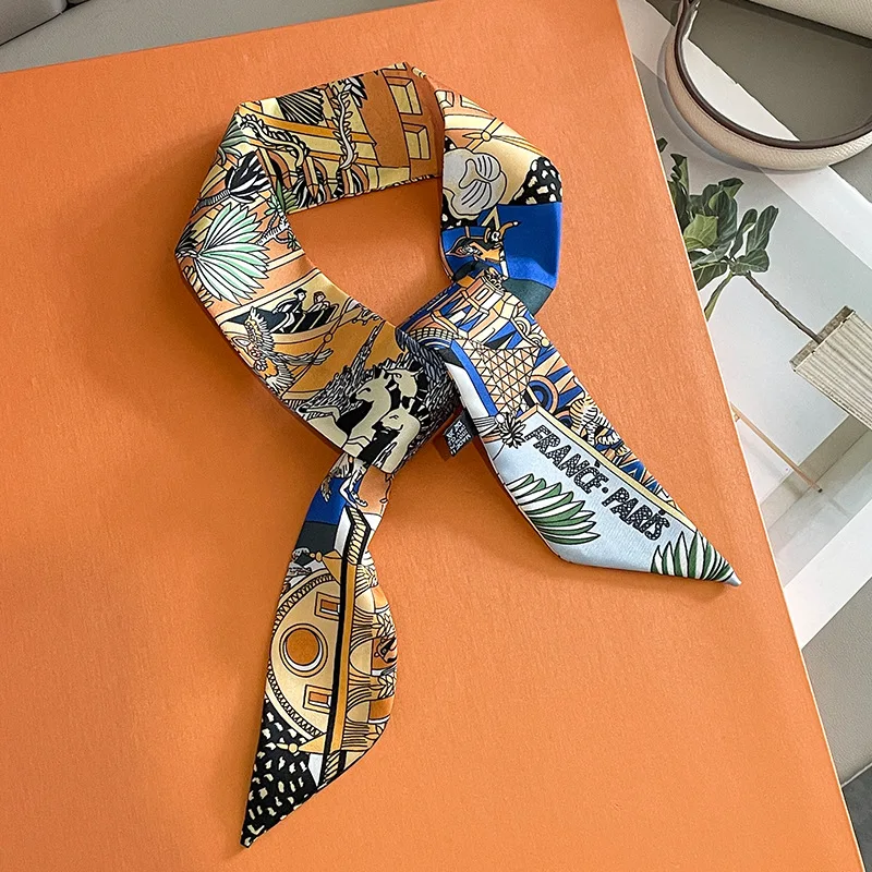 Luxury Design Horse Print Skin - Ascot Neck Scarf 评论和价格