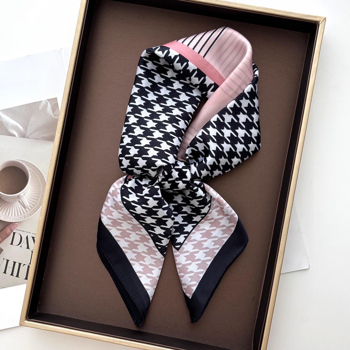 New Printed Square Scarf For W - Silk Neck Scarf 评论和价格