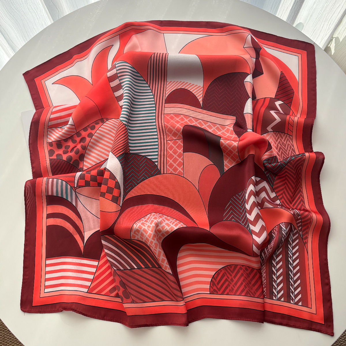 Luxury Square Scarf For Women  - Silk Neck Scarf 评论和价格