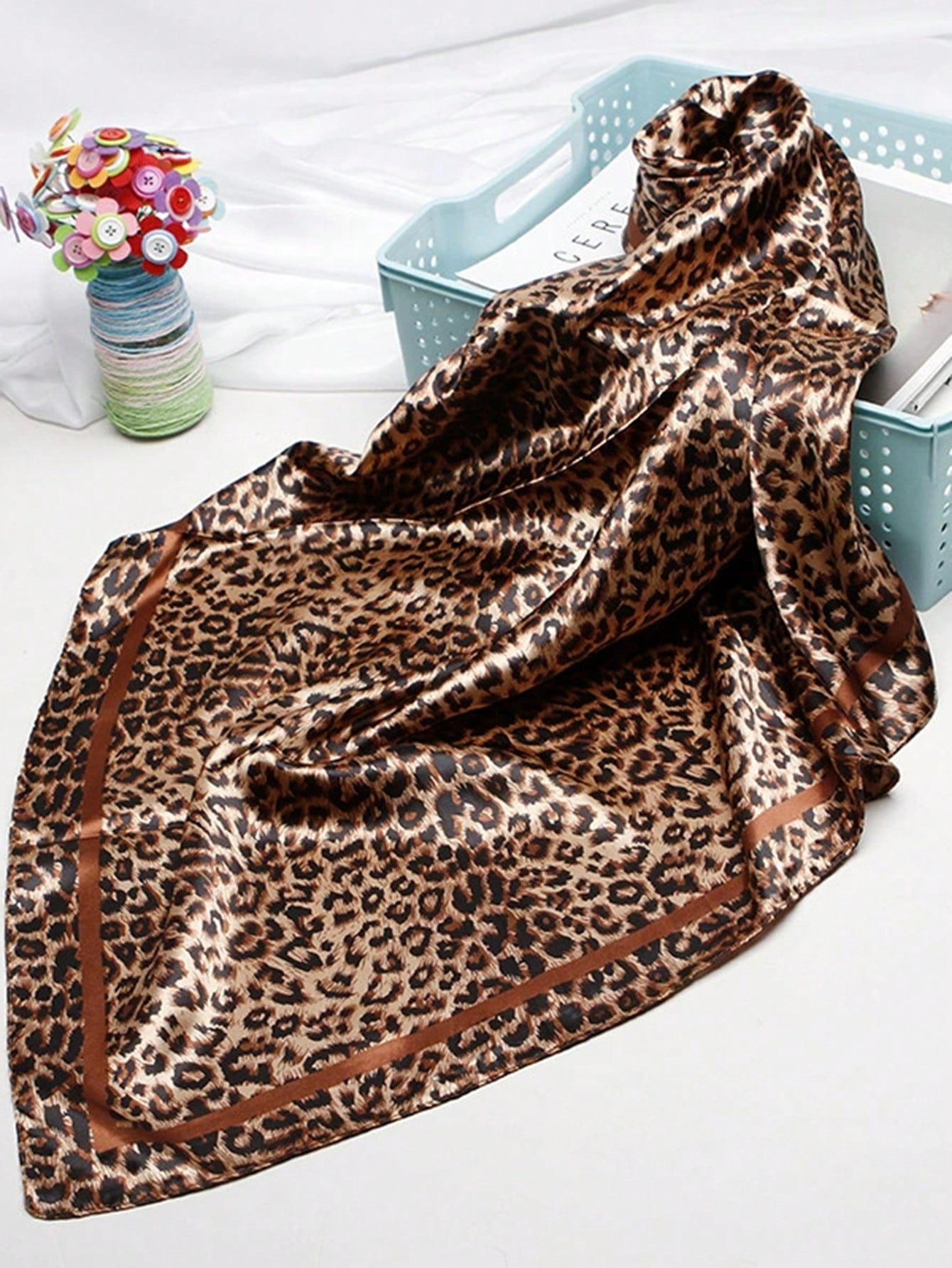 90cm Leopard Print Neckerchief - Silk Neck Scarf 评论和价格