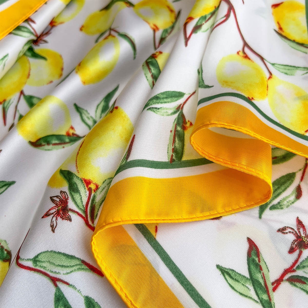 2025 New Yellow Lemon Print Sq - Scarf Silk Square 评论和价格